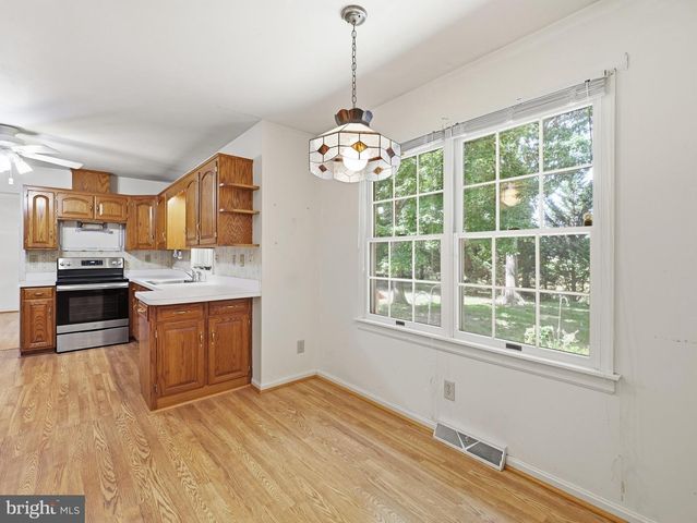 11302 CROFTON CIRCLE, Waynesboro, PA 17268