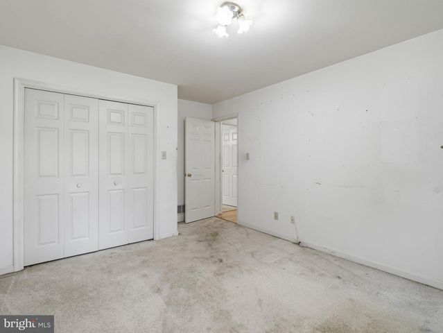 11302 CROFTON CIRCLE, Waynesboro, PA 17268