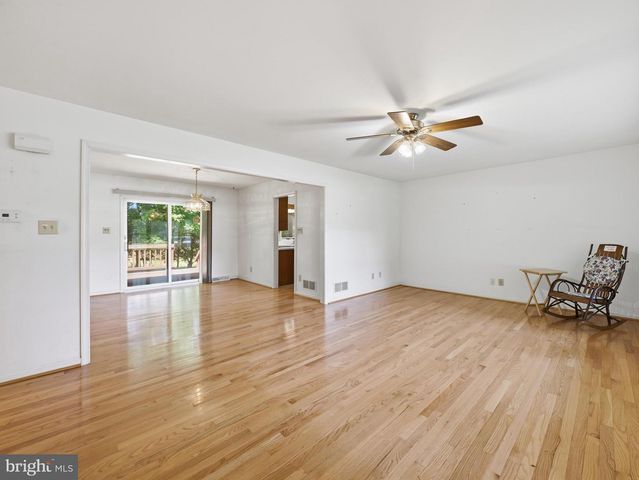 11302 CROFTON CIRCLE, Waynesboro, PA 17268