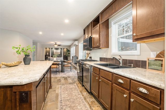 6453 18 Mile Road, Cedar Springs, MI 49319