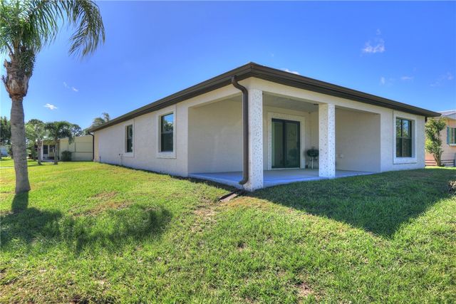 2 Tosca None, Fort Pierce, FL 34951