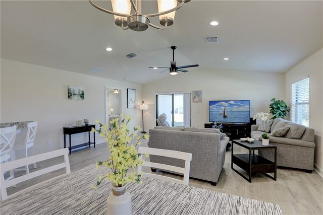 2 Tosca None, Fort Pierce, FL 34951