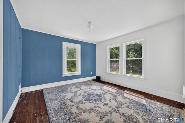 29 Miner Avenue, Waterford, CT 06385