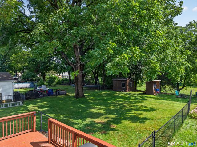 29 Miner Avenue, Waterford, CT 06385