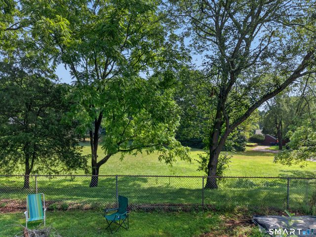 29 Miner Avenue, Waterford, CT 06385