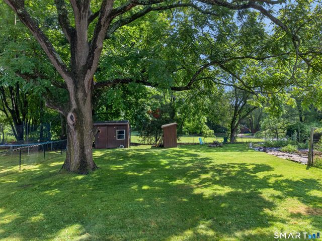 29 Miner Avenue, Waterford, CT 06385