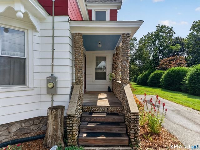 29 Miner Avenue, Waterford, CT 06385