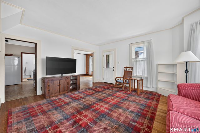 29 Miner Avenue, Waterford, CT 06385