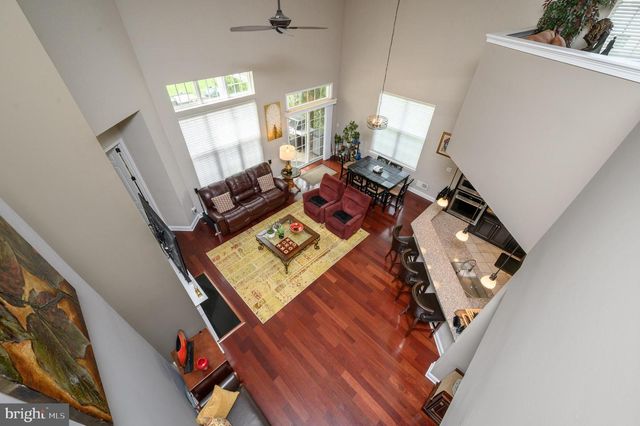44 HARDWICK DRIVE, Kendall Park, NJ 08824
