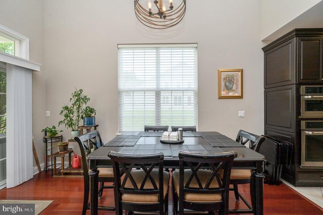 44 HARDWICK DRIVE, Kendall Park, NJ 08824