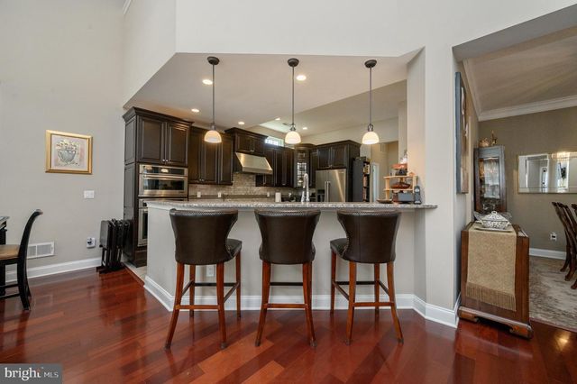44 HARDWICK DRIVE, Kendall Park, NJ 08824