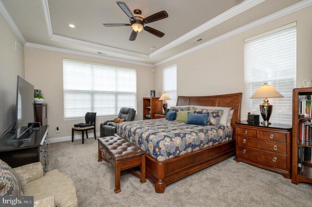 44 HARDWICK DRIVE, Kendall Park, NJ 08824