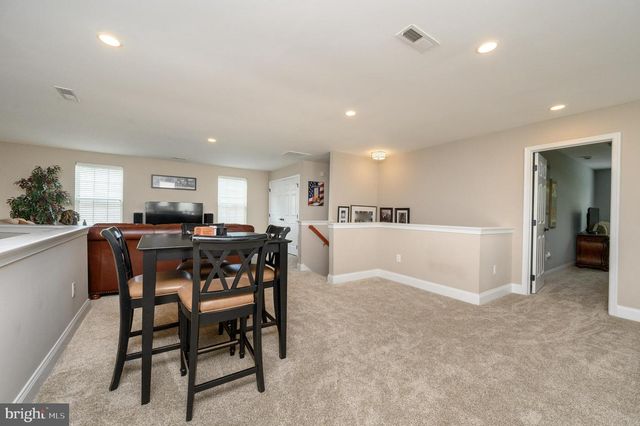 44 HARDWICK DRIVE, Kendall Park, NJ 08824