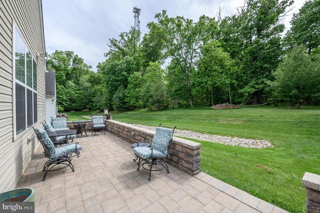 44 HARDWICK DRIVE, Kendall Park, NJ 08824