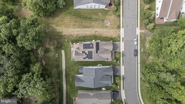 44 HARDWICK DRIVE, Kendall Park, NJ 08824