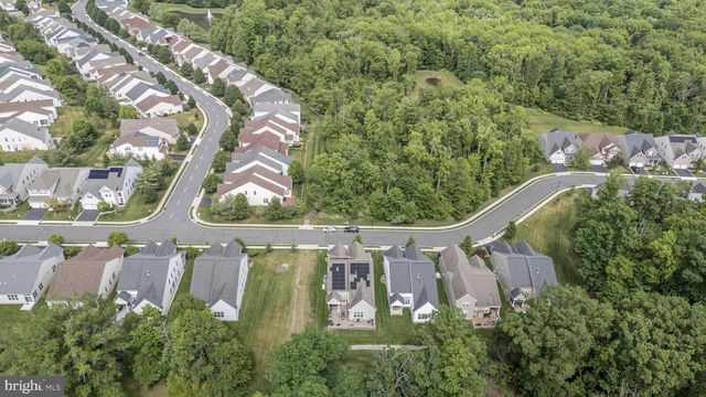 44 HARDWICK DRIVE, Kendall Park, NJ 08824