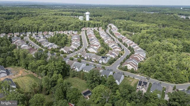 44 HARDWICK DRIVE, Kendall Park, NJ 08824