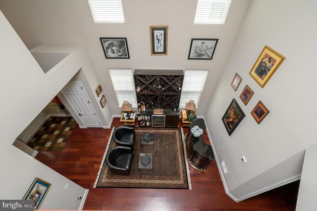 44 HARDWICK DRIVE, Kendall Park, NJ 08824