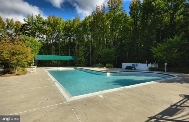 44 HARDWICK DRIVE, Kendall Park, NJ 08824