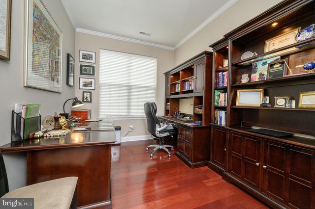 44 HARDWICK DRIVE, Kendall Park, NJ 08824