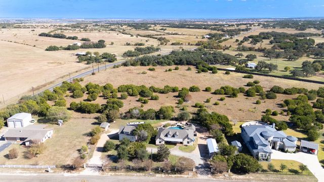 105 Honeycomb Mesa, Leander, TX 78641