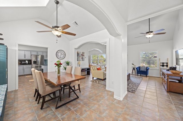 105 Honeycomb Mesa, Leander, TX 78641