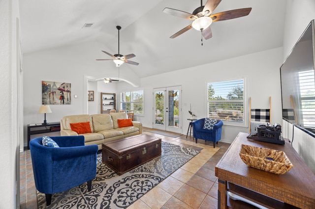 105 Honeycomb Mesa, Leander, TX 78641