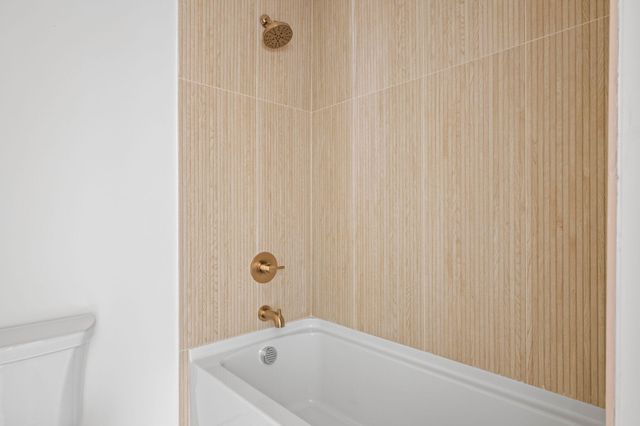 36 Isabella Street, Charleston, SC 29403