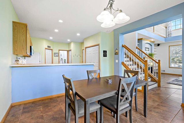 19500 Blue Jay Court, Farmington, MN 55024