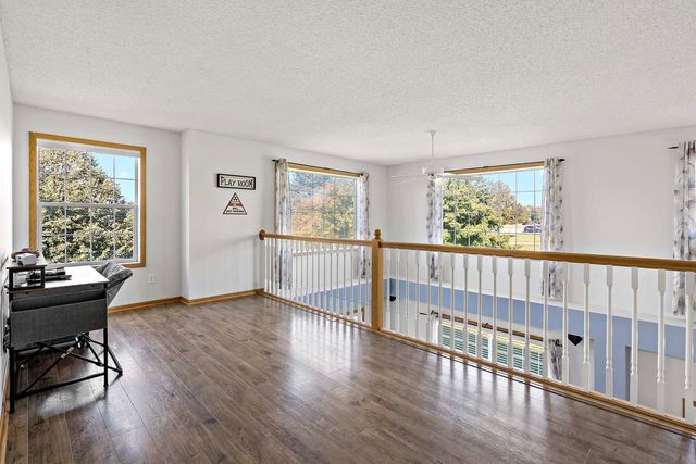 19500 Blue Jay Court, Farmington, MN 55024