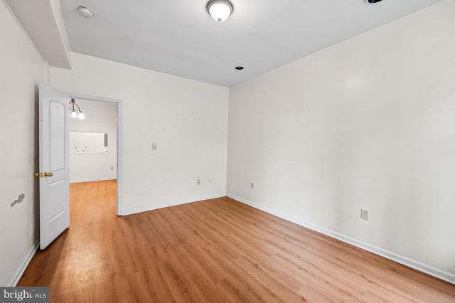 807 WHITELOCK ST, Baltimore, MD 21217