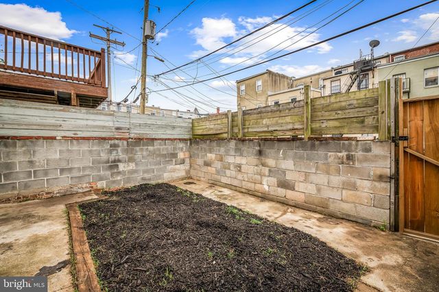 807 WHITELOCK ST, Baltimore, MD 21217