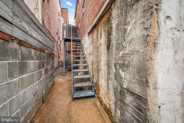 807 WHITELOCK ST, Baltimore, MD 21217