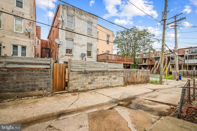 807 WHITELOCK ST, Baltimore, MD 21217