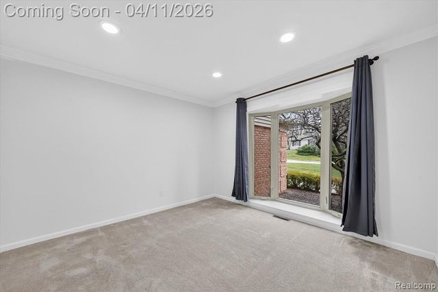 21770 Riverview Drive, Beverly Hills, MI 48025