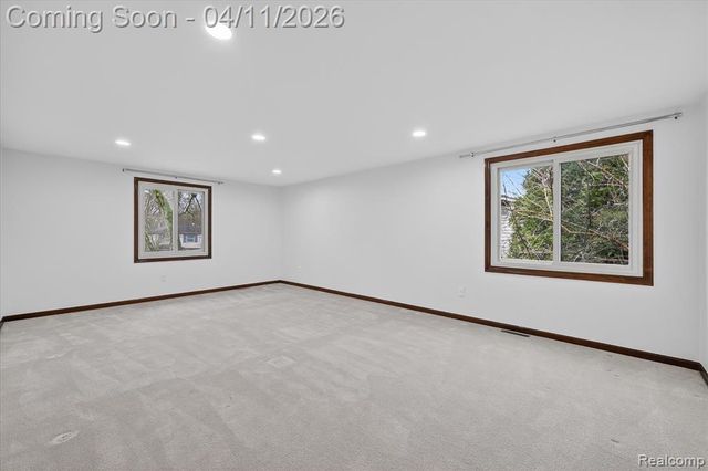21770 Riverview Drive, Beverly Hills, MI 48025