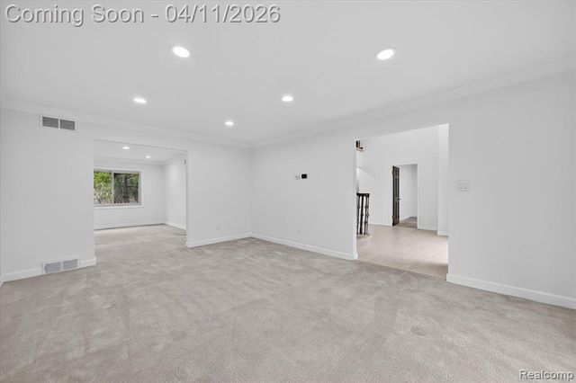 21770 Riverview Drive, Beverly Hills, MI 48025