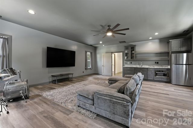 13592 Hwy 55 None W, York, SC 29745