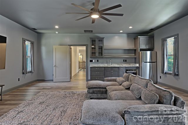 13592 Hwy 55 None W, York, SC 29745