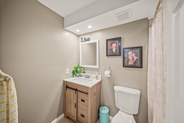 4528 SW 54th Street 302-B, Dania Beach, FL 33314