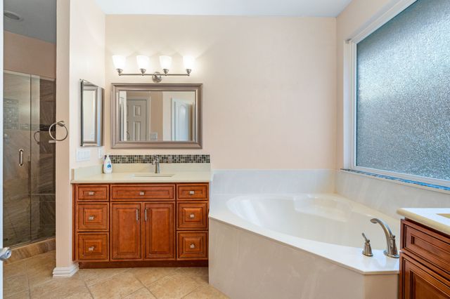 1628 Snowmass Place, Lewisville, TX 75077