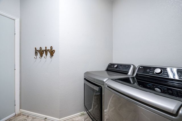 1628 Snowmass Place, Lewisville, TX 75077