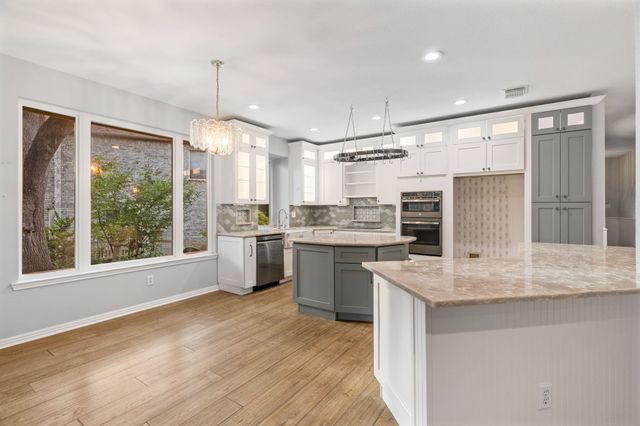 1628 Snowmass Place, Lewisville, TX 75077