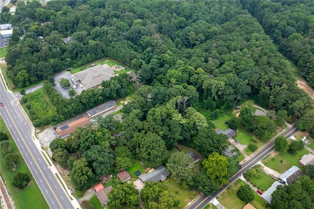 6127 Roosevelt Highway, Union City, GA 30291
