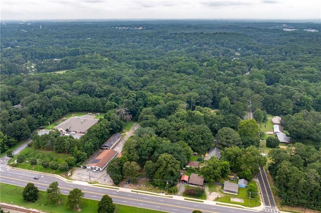 6127 Roosevelt Highway, Union City, GA 30291