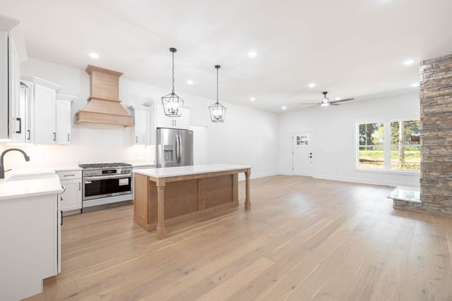 2953 Summertown Hwy, Summertown, TN 38483