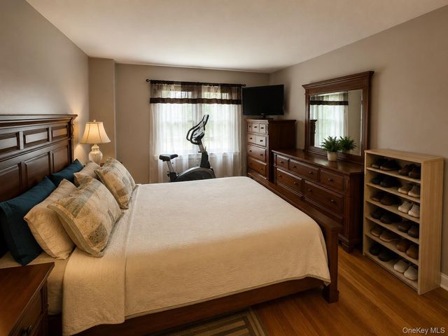14214 222nd Street, Laurelton, NY 11413