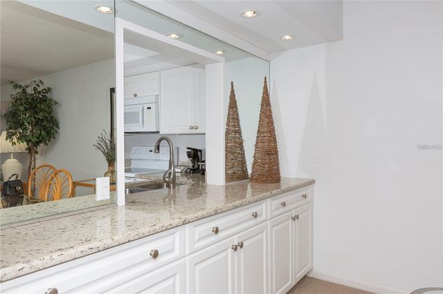 4632 MARINE PARKWAY 201, New Port Richey, FL 34652