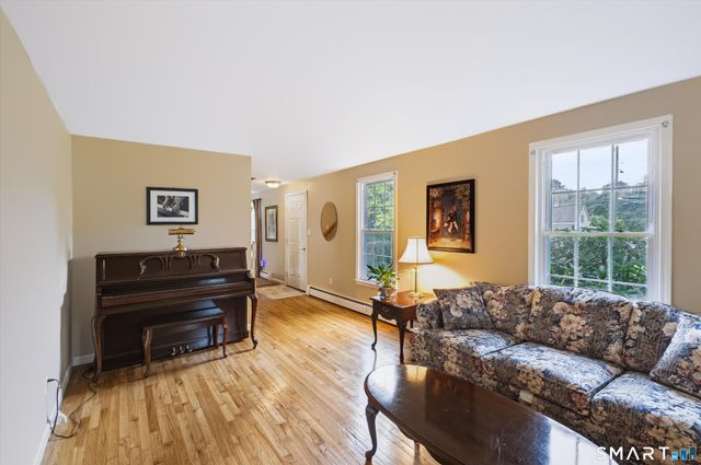 2014 Shepard Avenue, Hamden, CT 06518