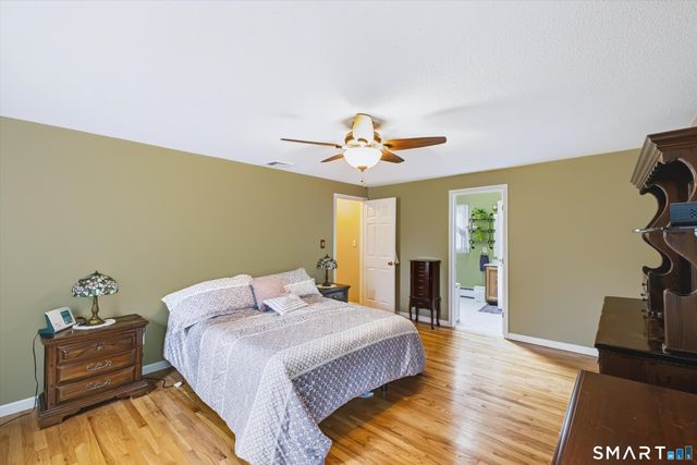 2014 Shepard Avenue, Hamden, CT 06518